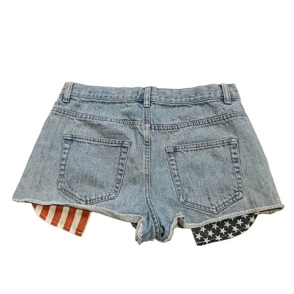 Forever 21 Stars and Stripes American Flag Denim Cutoff Shorts - Size 27 - Picture 6 of 13